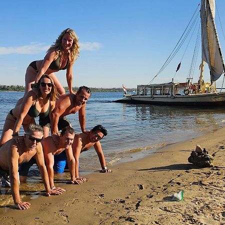 מלון אסואן Nile Felucca Adventure מראה חיצוני תמונה