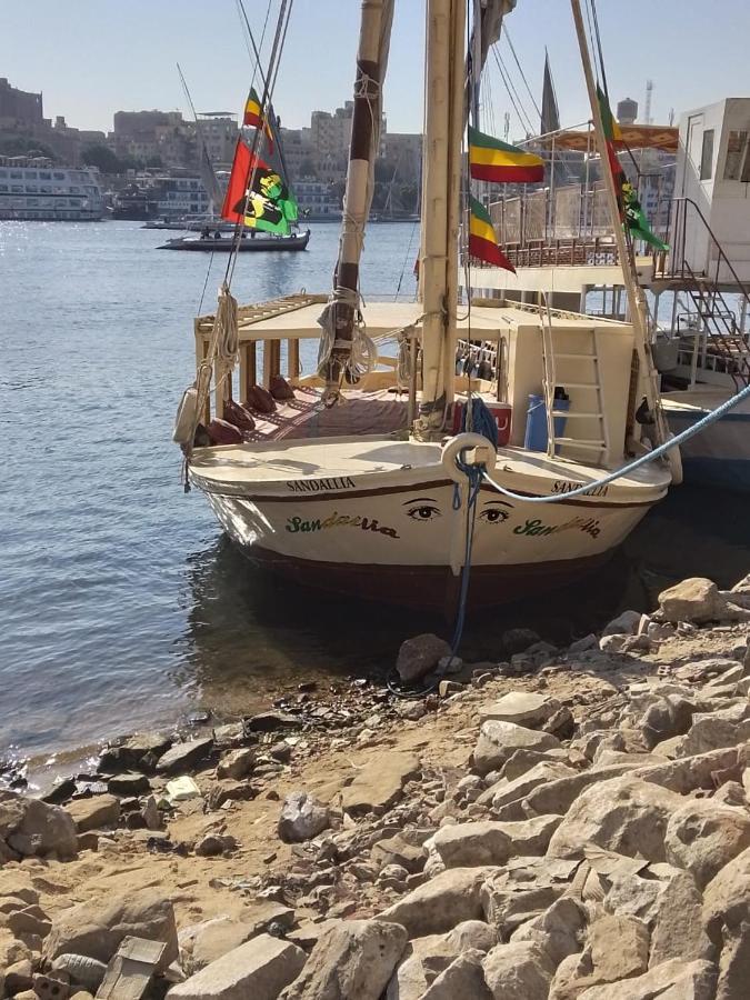 מלון אסואן Nile Felucca Adventure מראה חיצוני תמונה